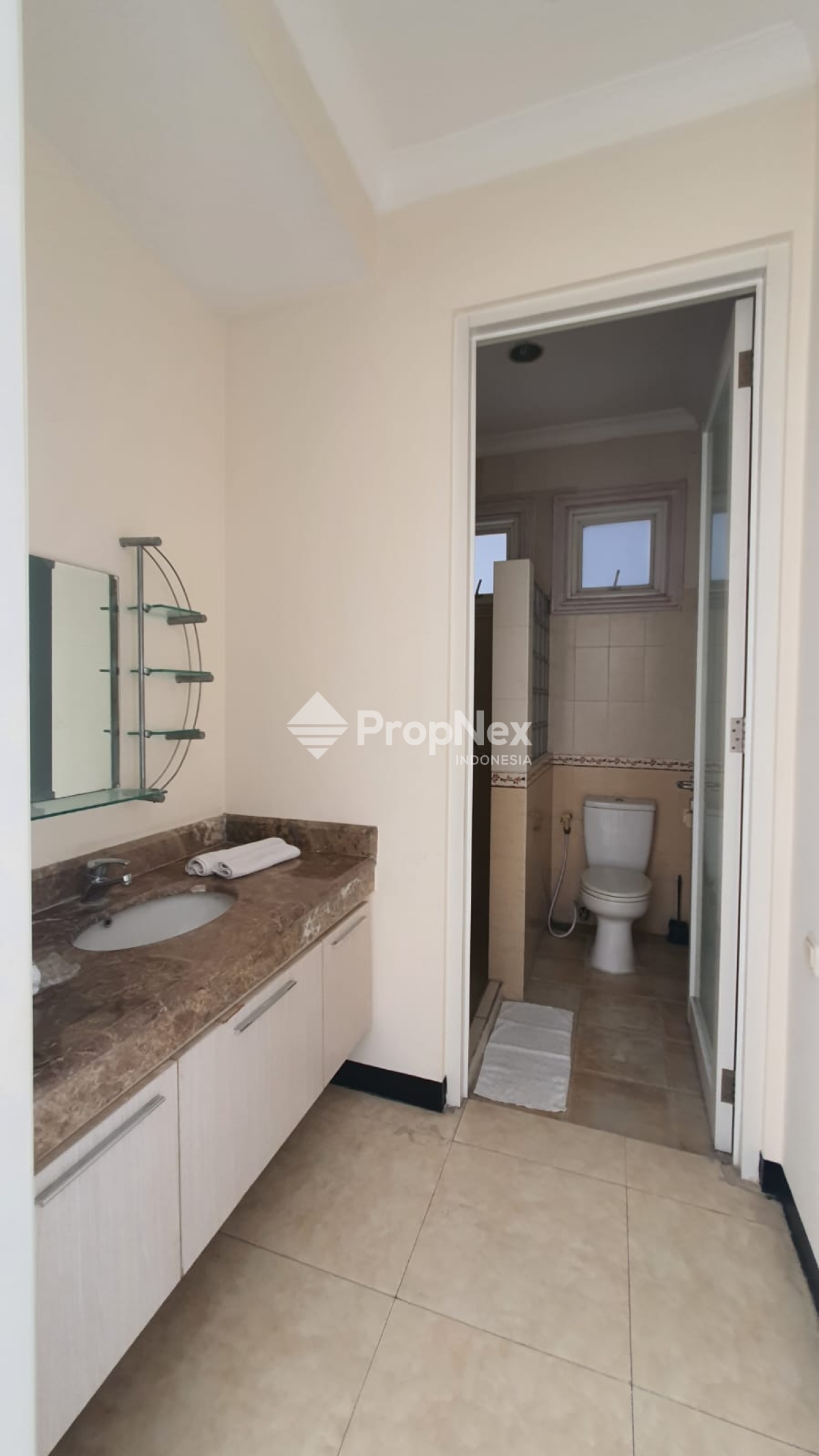 Rumah MEDITERANIA Mewah di PALM HILL Citraland — foto 19